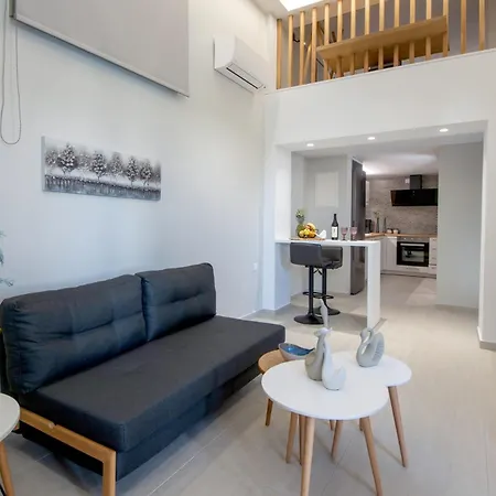 Mylos Modern Apartments,by Idealstay Experience *