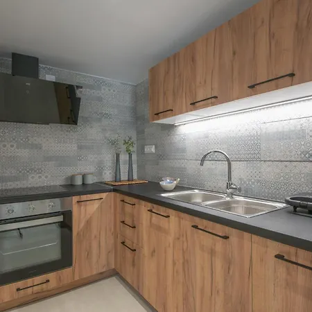 Mylos Modern Apartments,by Idealstay Experience